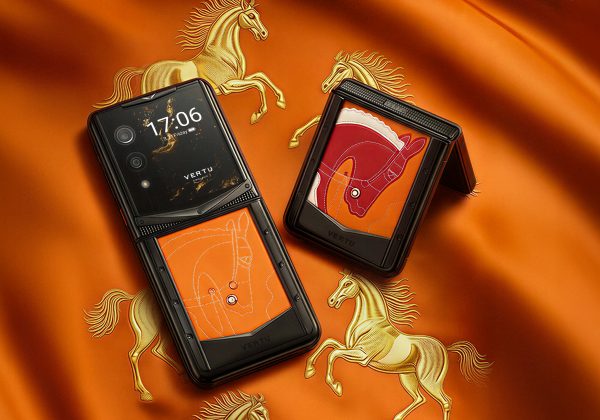 VERTU Quantum Flip Calfskin: The 2026 Chinese Zodiac Edition
