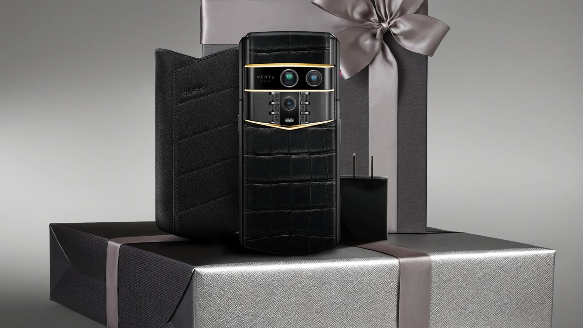 Where Can I buy Vertu New Phone Agent Q in Poland?