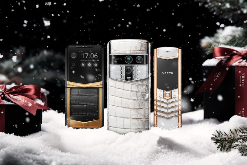 Top 7 Elite Smartphones for a Chic Valentine's Day 2026