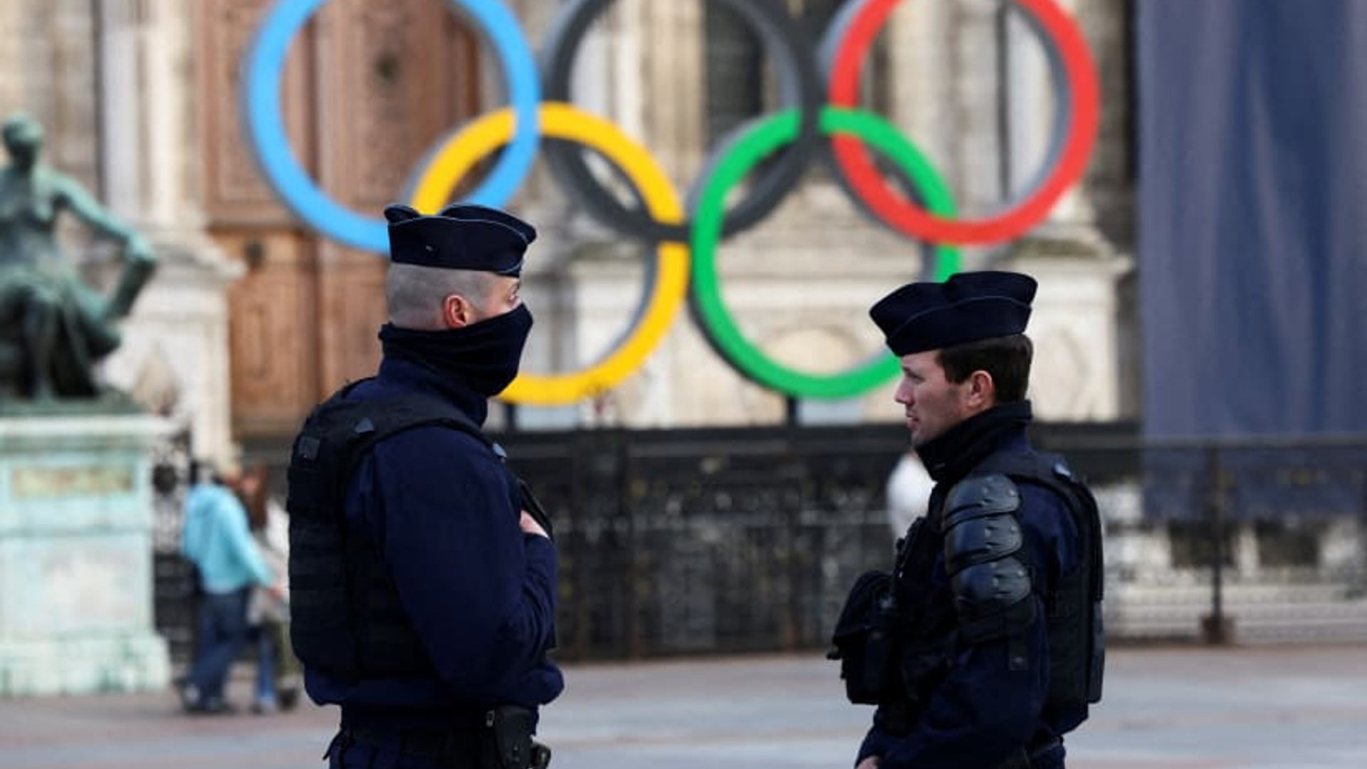 Global Police Force Gathers in Paris: Escorting the Olympic Games