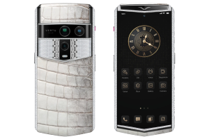 VERTU Agent Q Wood Edition: Revolutionary U-Shaped Curved Wood Back Coming December 2025