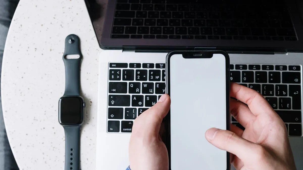 Benefits of Tailored Smartphone Solutions for Patient Referrals