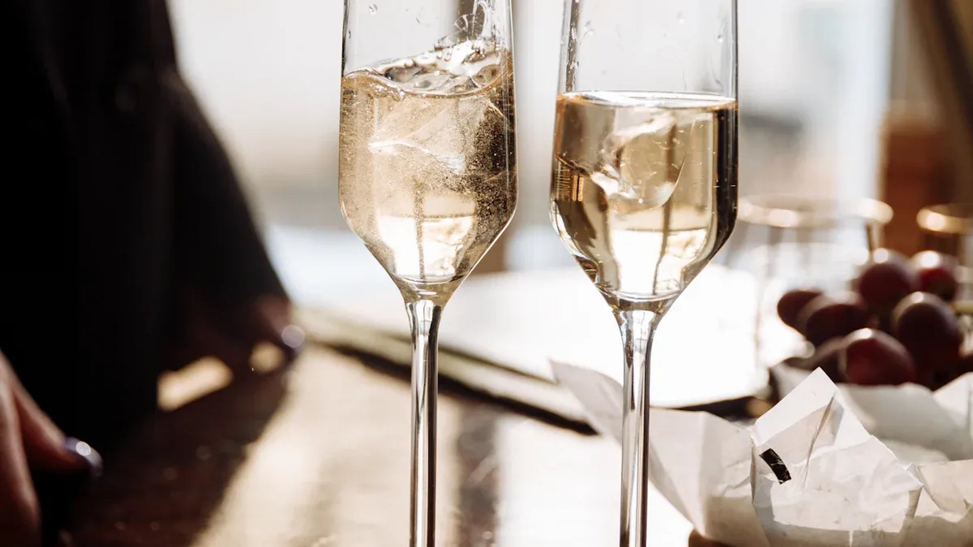 Top 5 Luxury Thanksgiving Gifts Every Host Will Love in 2025