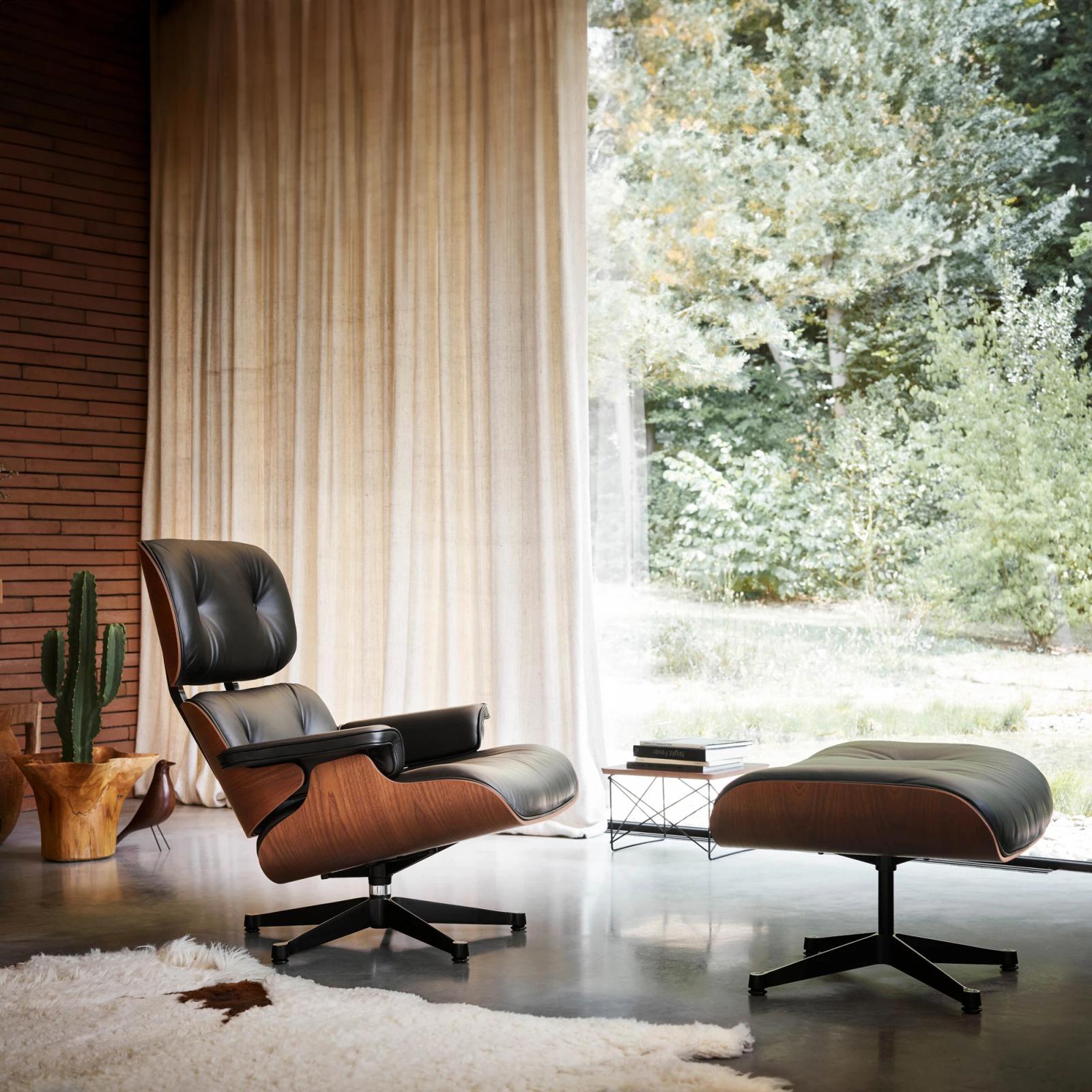 The Timeless Elegance of the Eames Lounge Chair: A Design Icon