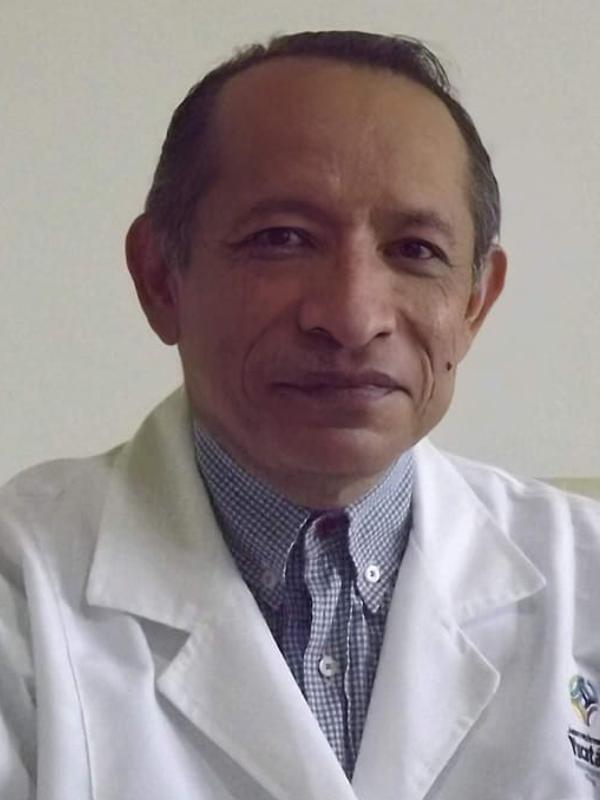 Dr. Wilfredo Chávez Pavón