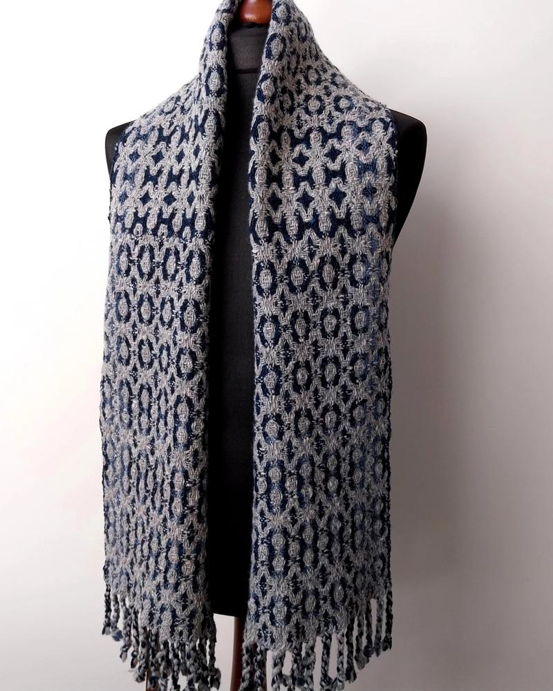 Silver scarf 3