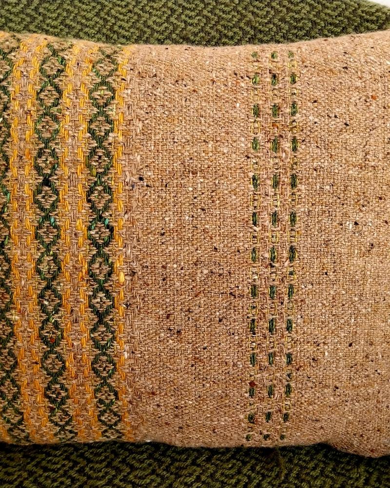 Pillowcase with olive-coloured diamonds 1