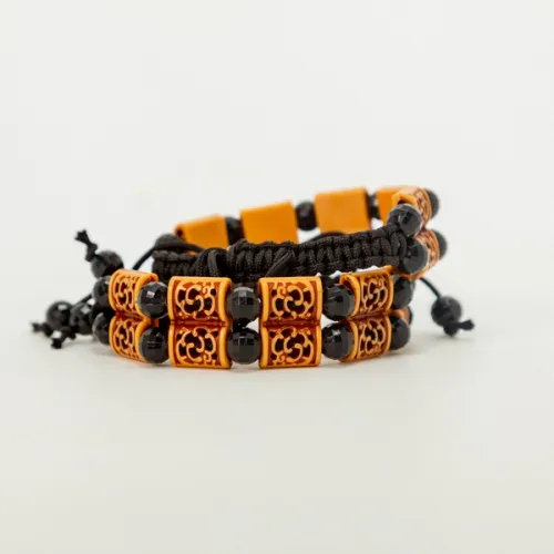 Hand beads 26