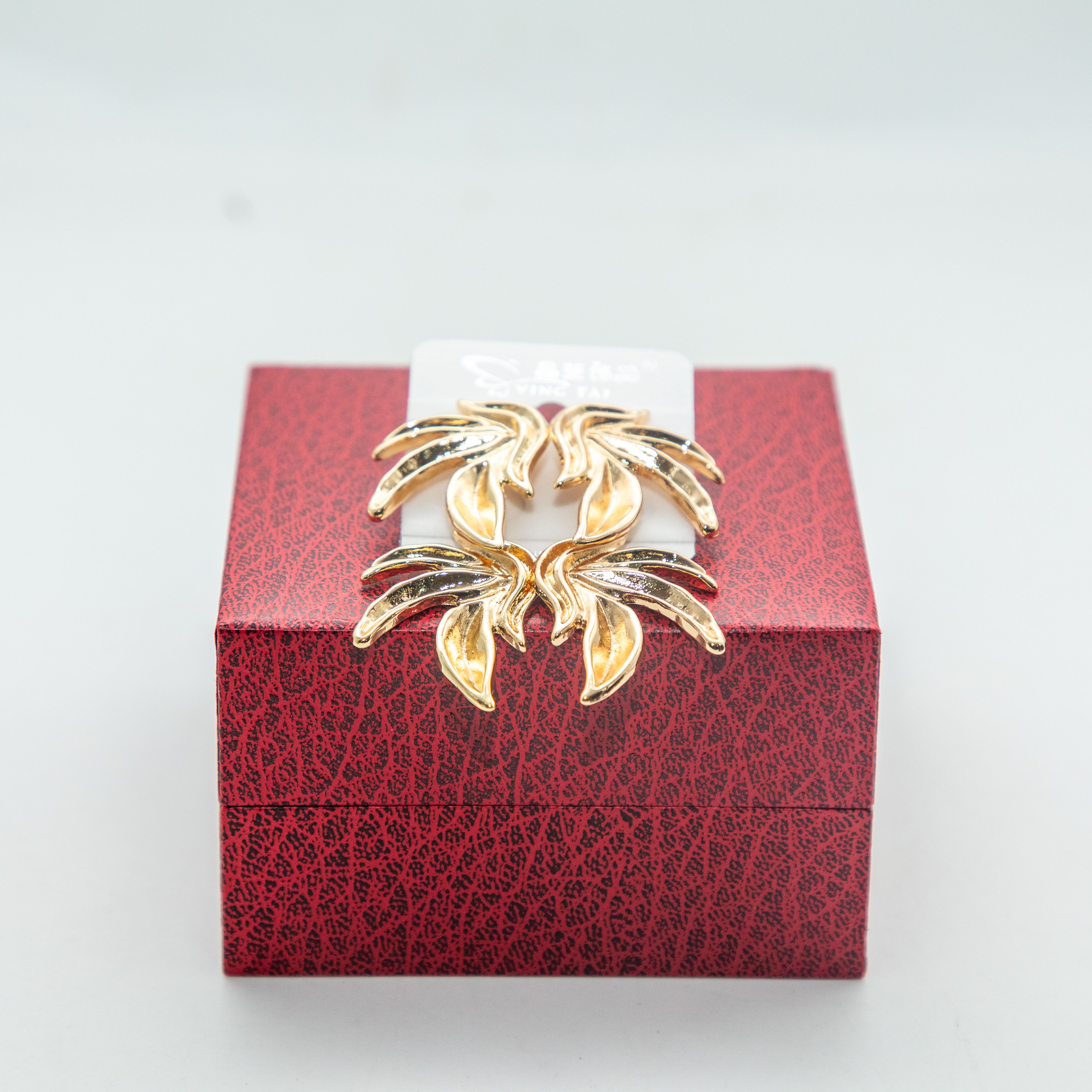 Earring 82