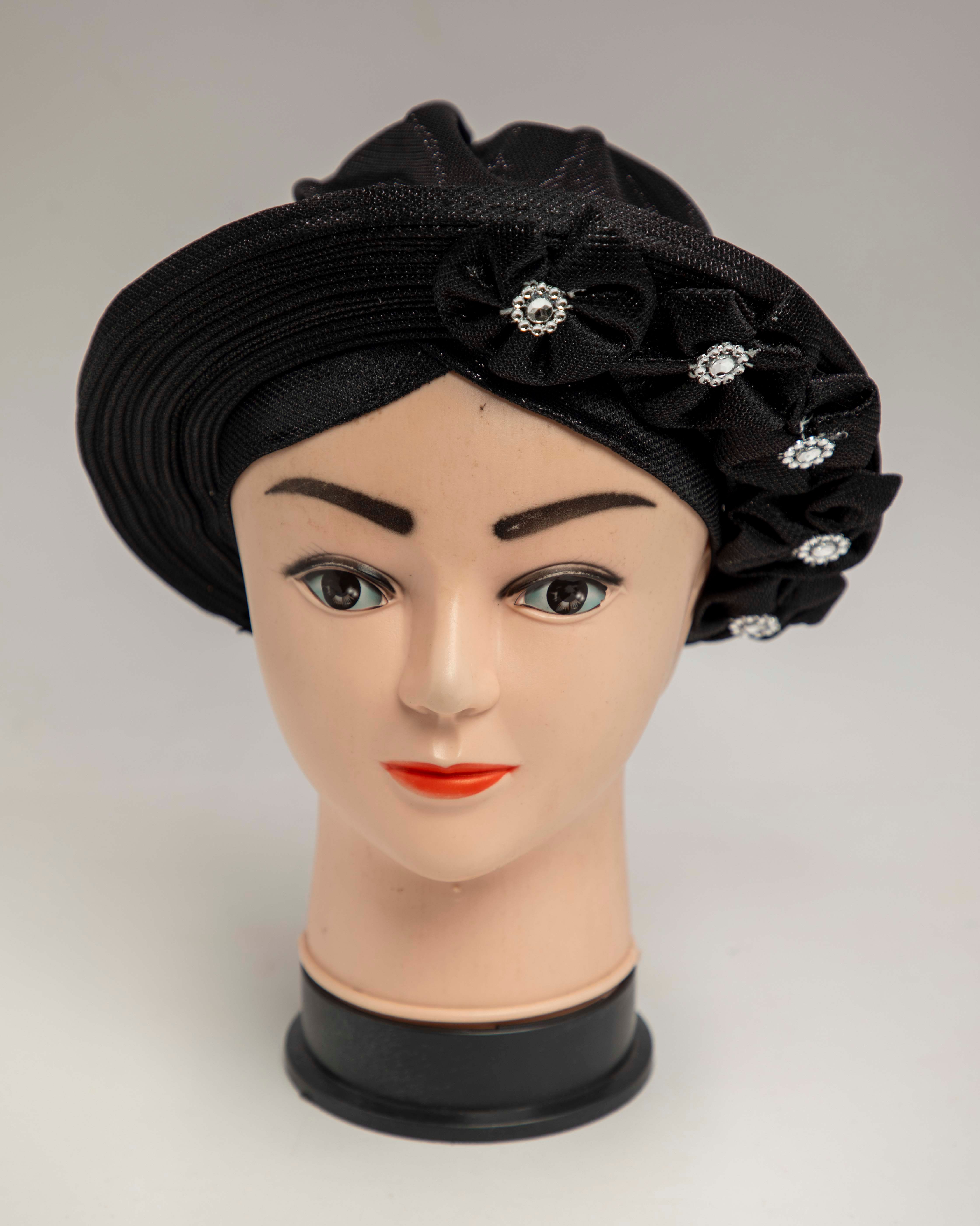 Head Tie 32