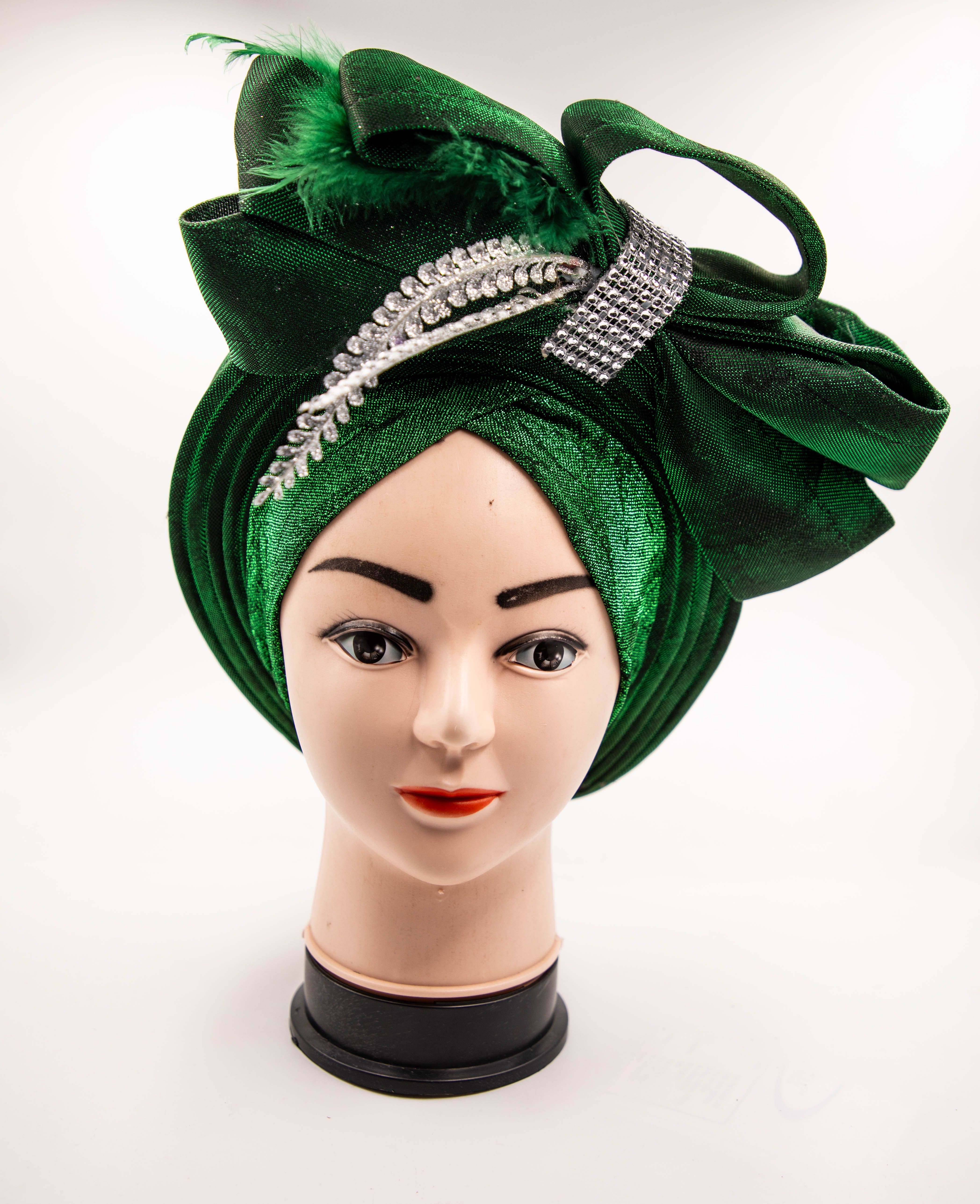Head Tie 11