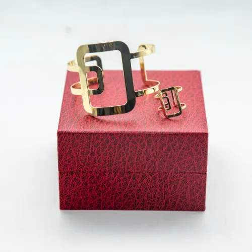 Bracelet 26