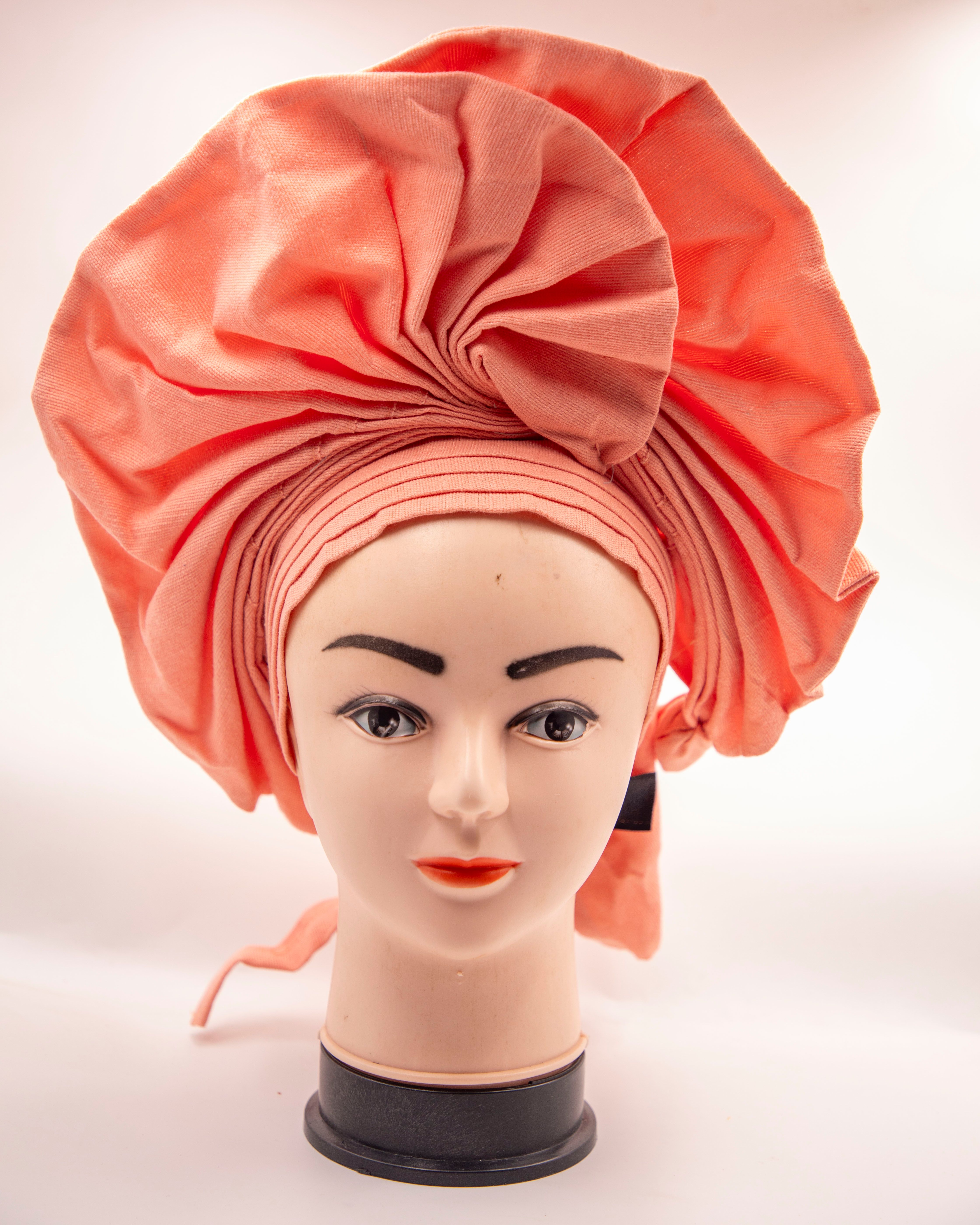 Head Tie 38