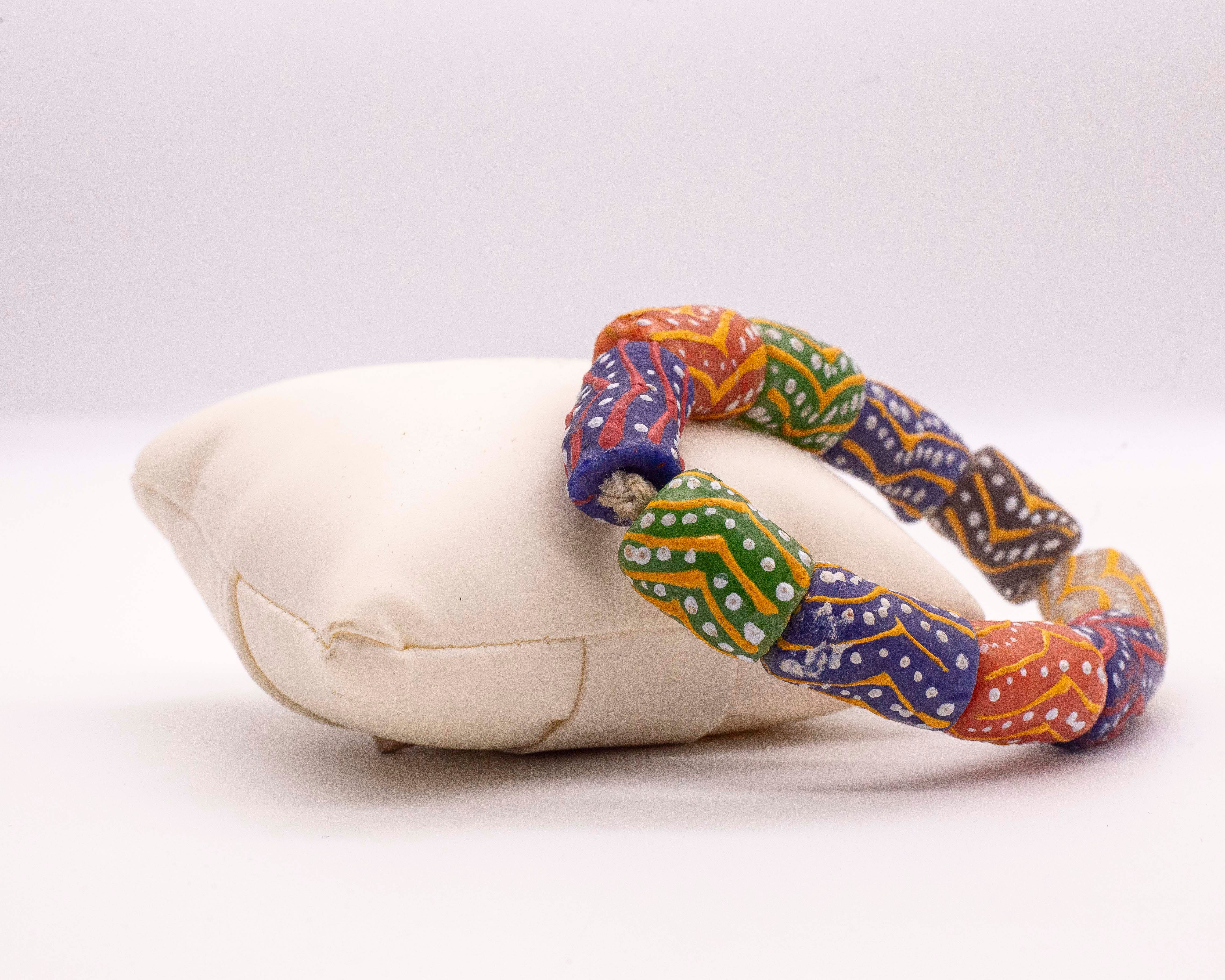Hand beads 33