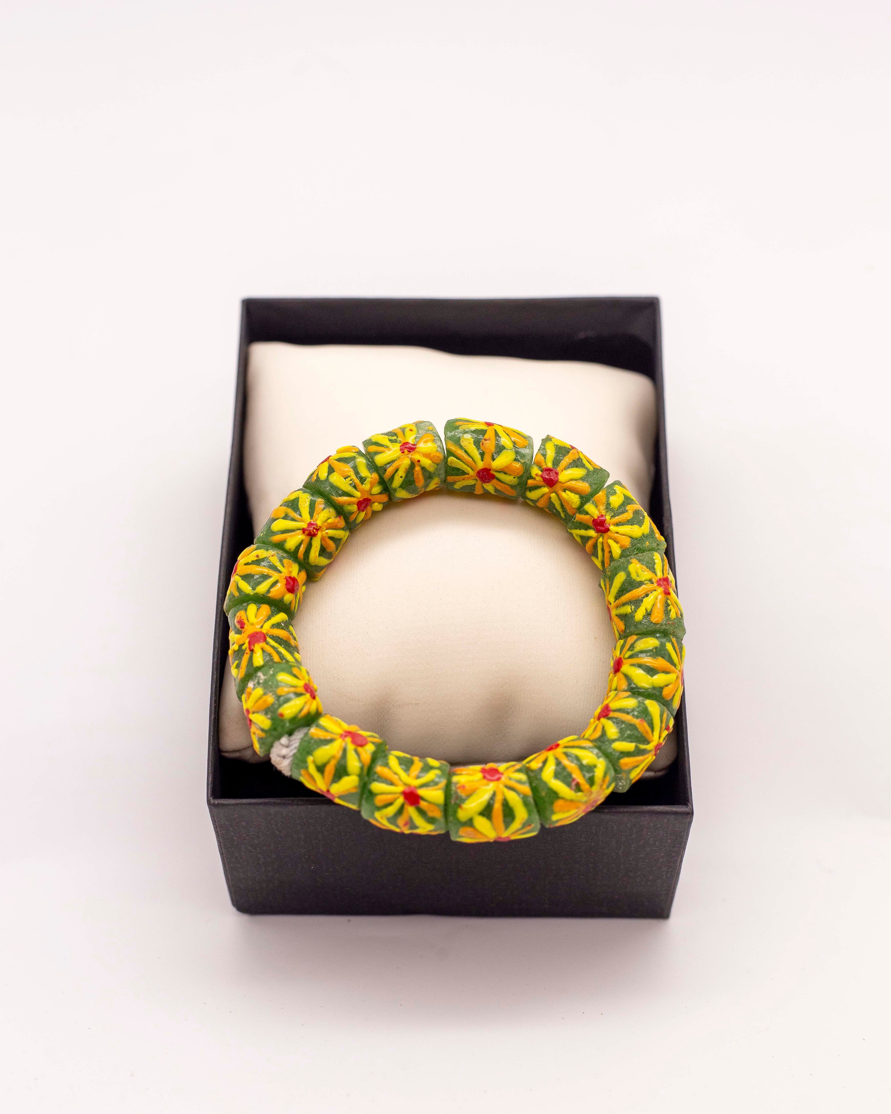 Hand beads 36