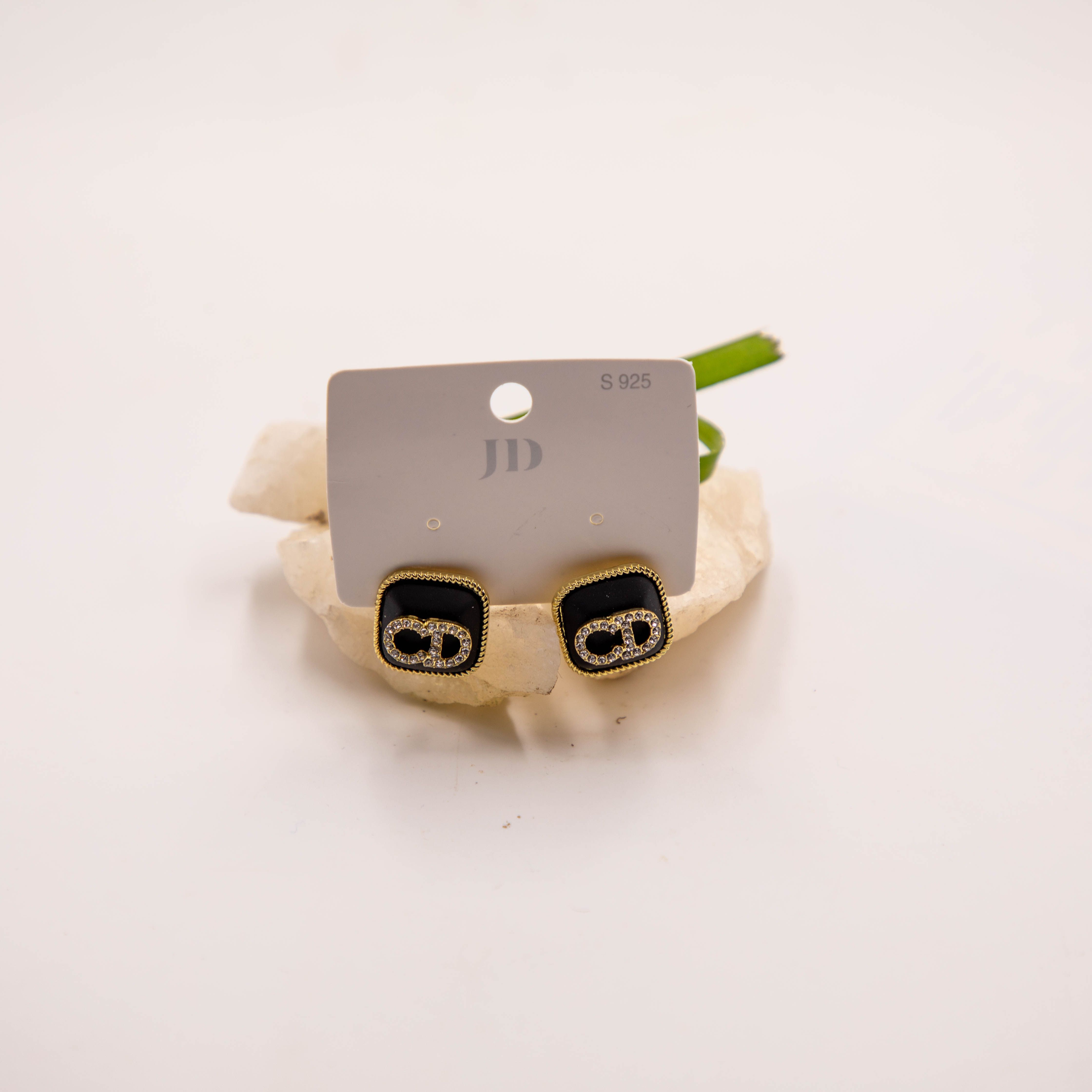 Earring 15