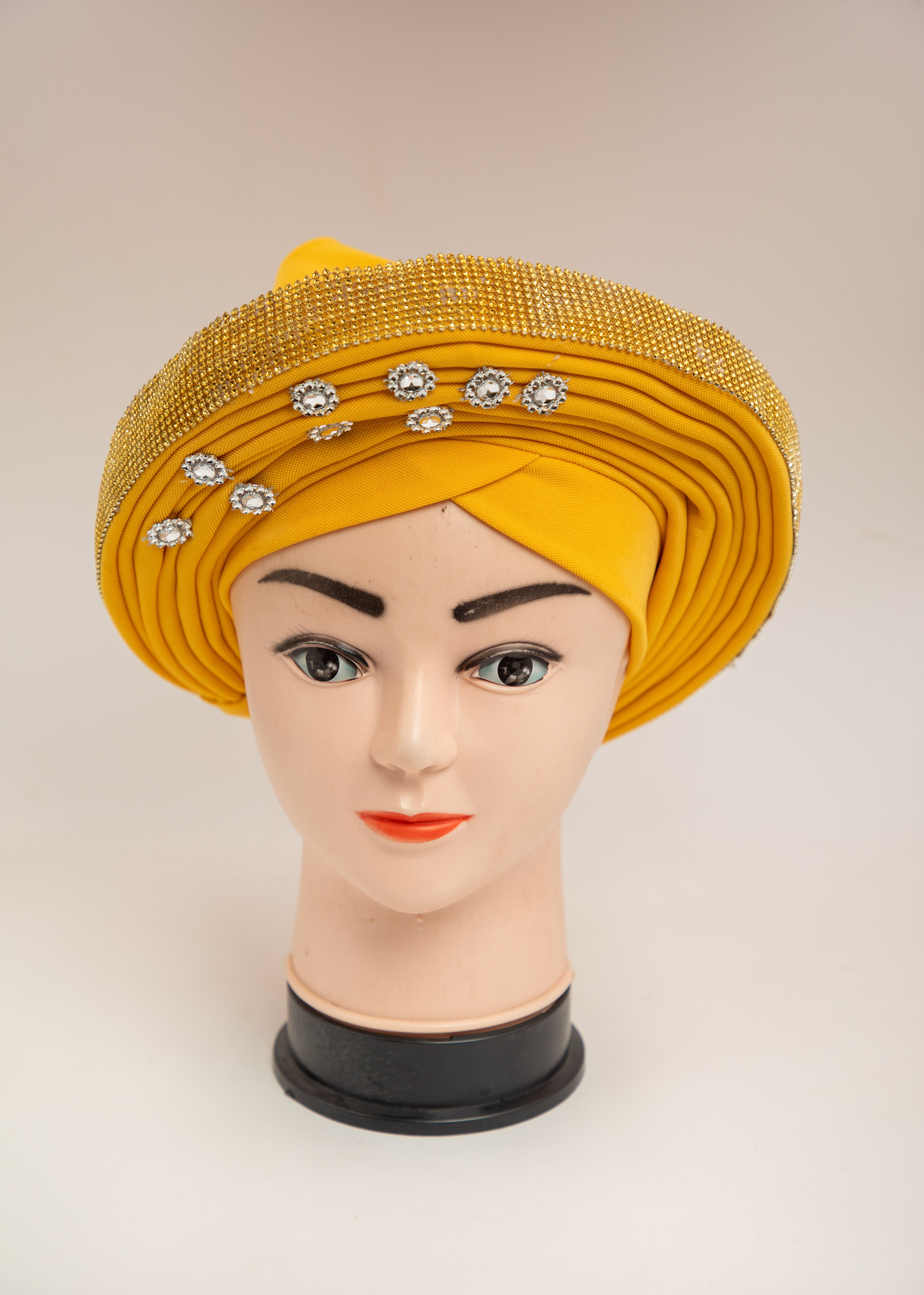 Head Tie 31