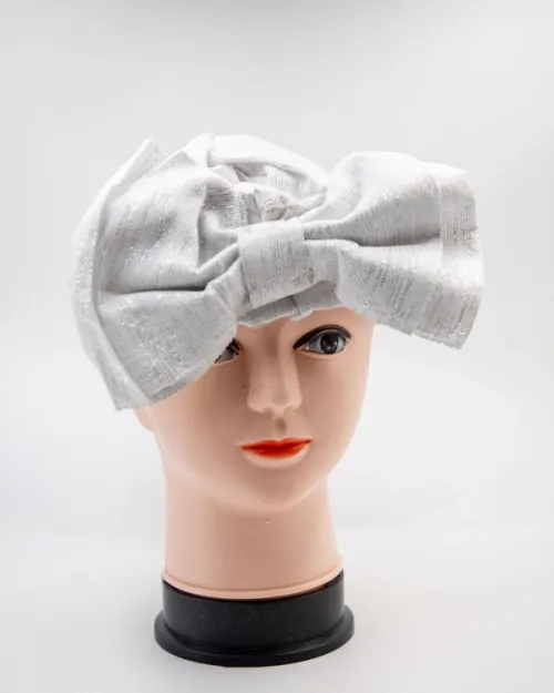 Head Tie 26