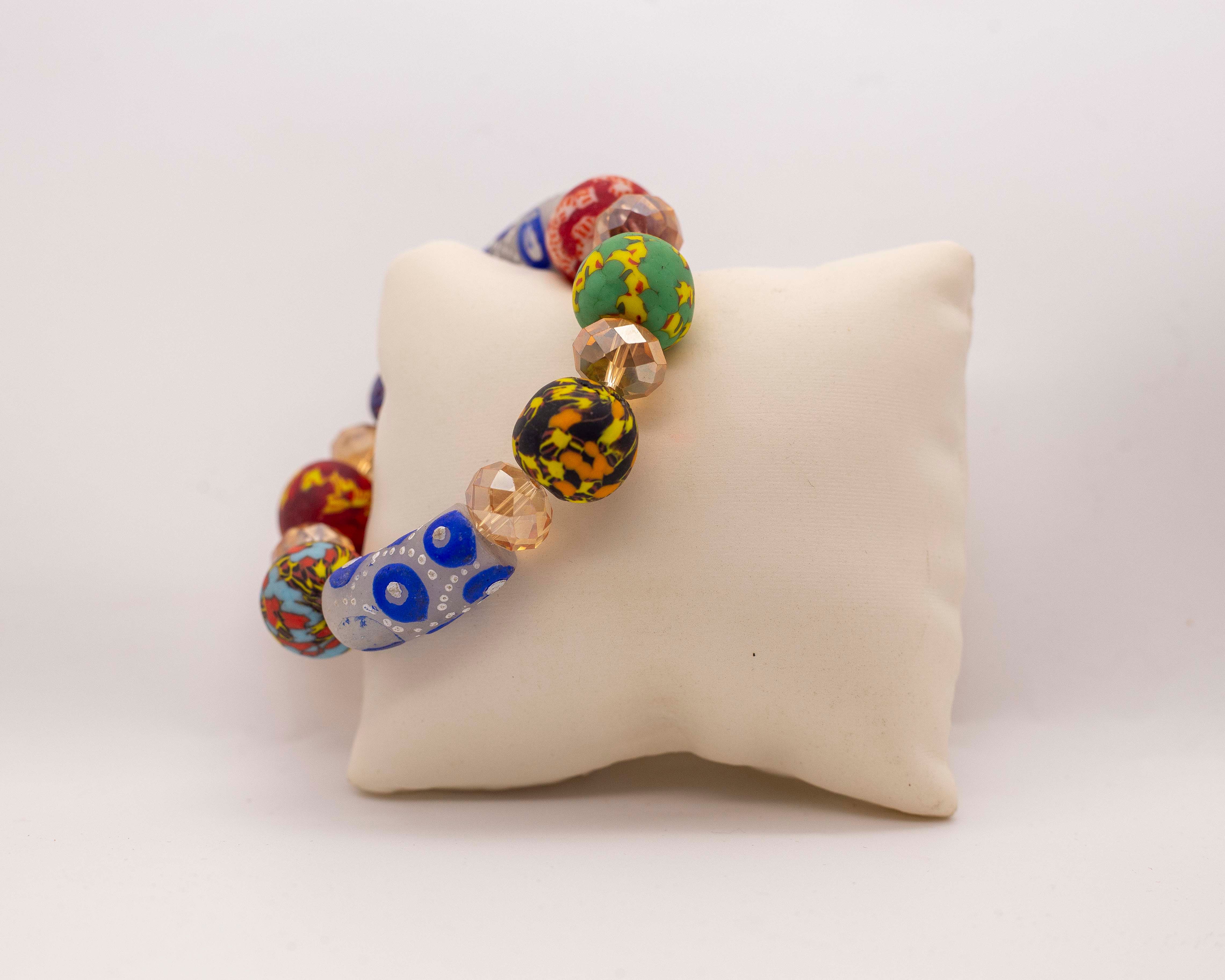 Hand beads 45