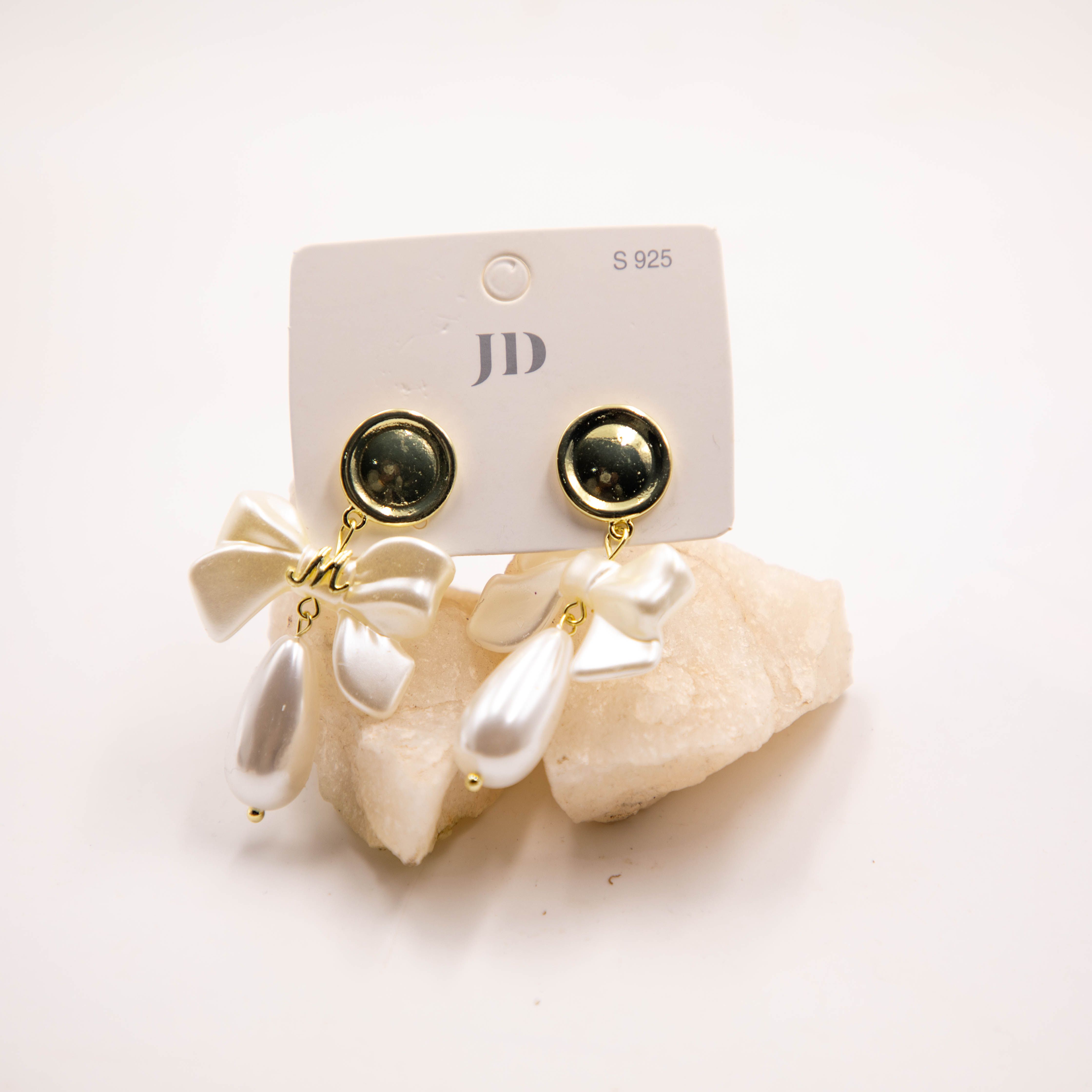 Earring 4