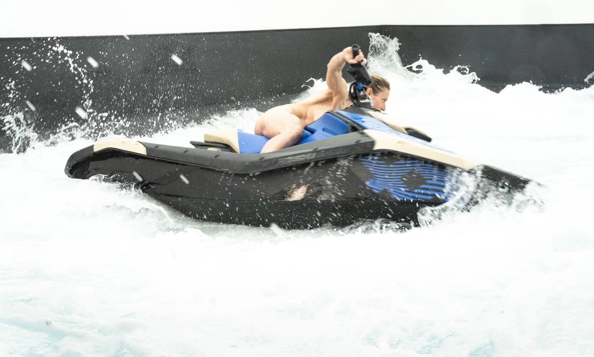 Florentina Holzinger, Seaworld Venice, 2026. Photo Nicole Marianna Wytyczak