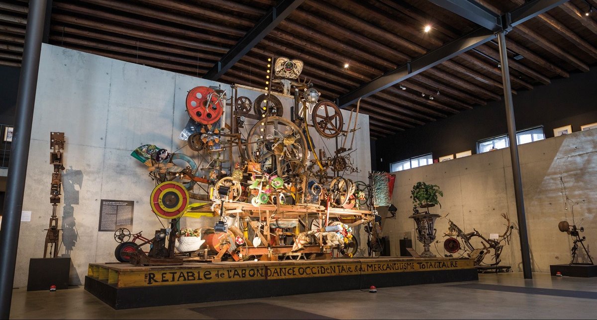 Jean Tinguely, Le Retable de l’Abondance occidentale et du Mercantilisme totalitaire, 1989, matériaux variés, Fribourg, Espace Jean Tinguely – Niki de Saint Phalle. Courtesy de l’Espace Jean Tinguely – Niki de Saint Phalle. Photo Pascal Gertschen