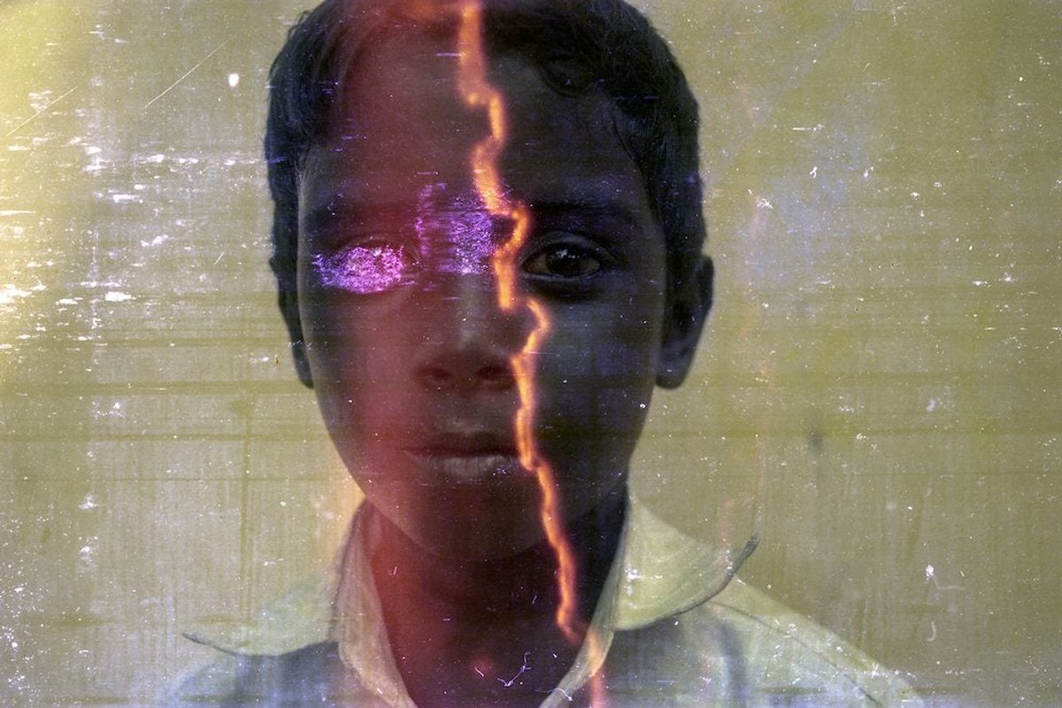 Sathish Kumar, Portrait d’un garçon près de ma ville natale, série Un garçon du village. Courtesy de l'artiste