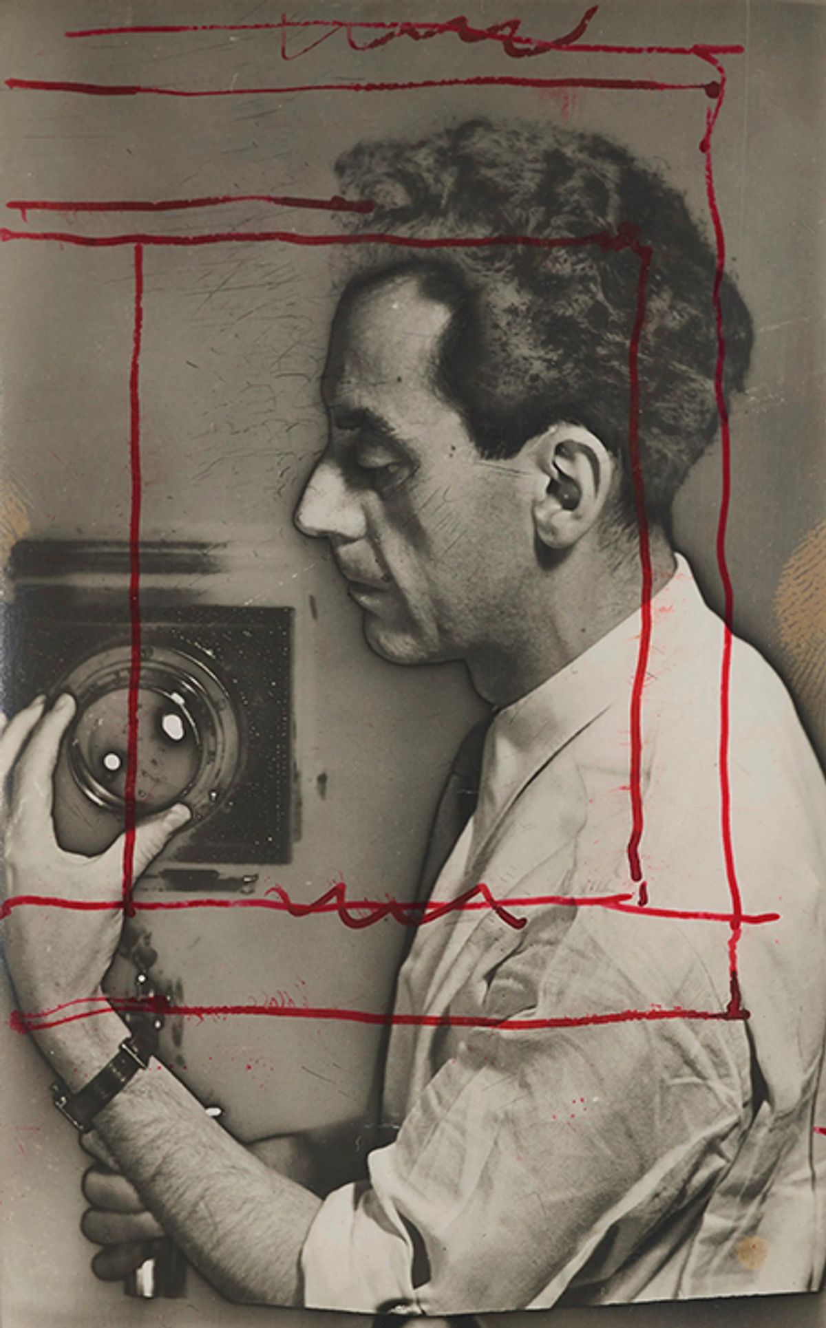 Man Ray, Autoportrait, vers 1930. Christie’s, estimé 15 000-20 000 euros. Courtesy Man Ray 2015 Trust, Adagp, Paris, 2021