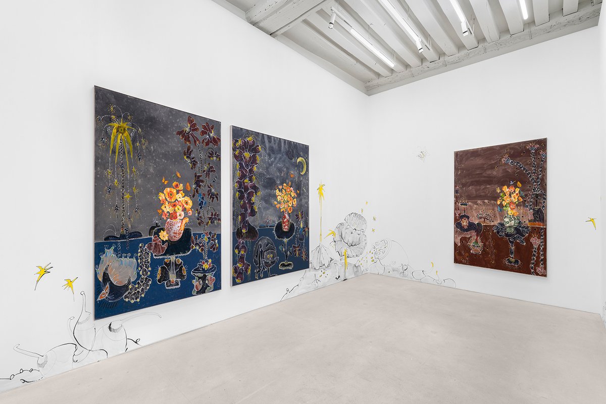 Vue de l’exposition « Paulo Nimer Pjota : Os alquimistas estão chegando » chez Mendes Wood DM, Paris. Courtesy de l’artiste et Mendes Wood DM. Photo Nicolas Brasseur