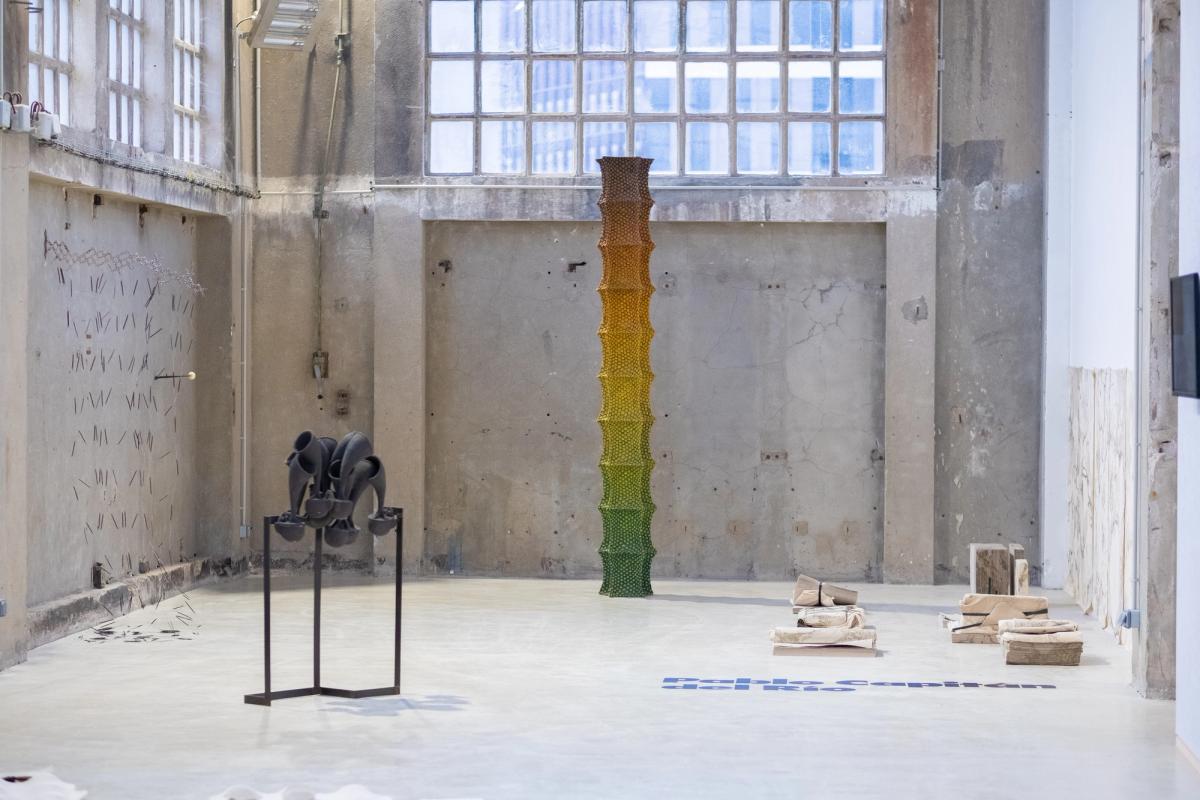 Œuvres de Pablo Capitán del Rio. Vue de l’exposition « ART Situacions III » à la Fondation Fiminco, à Romainville. Courtesy Fondation Fiminco