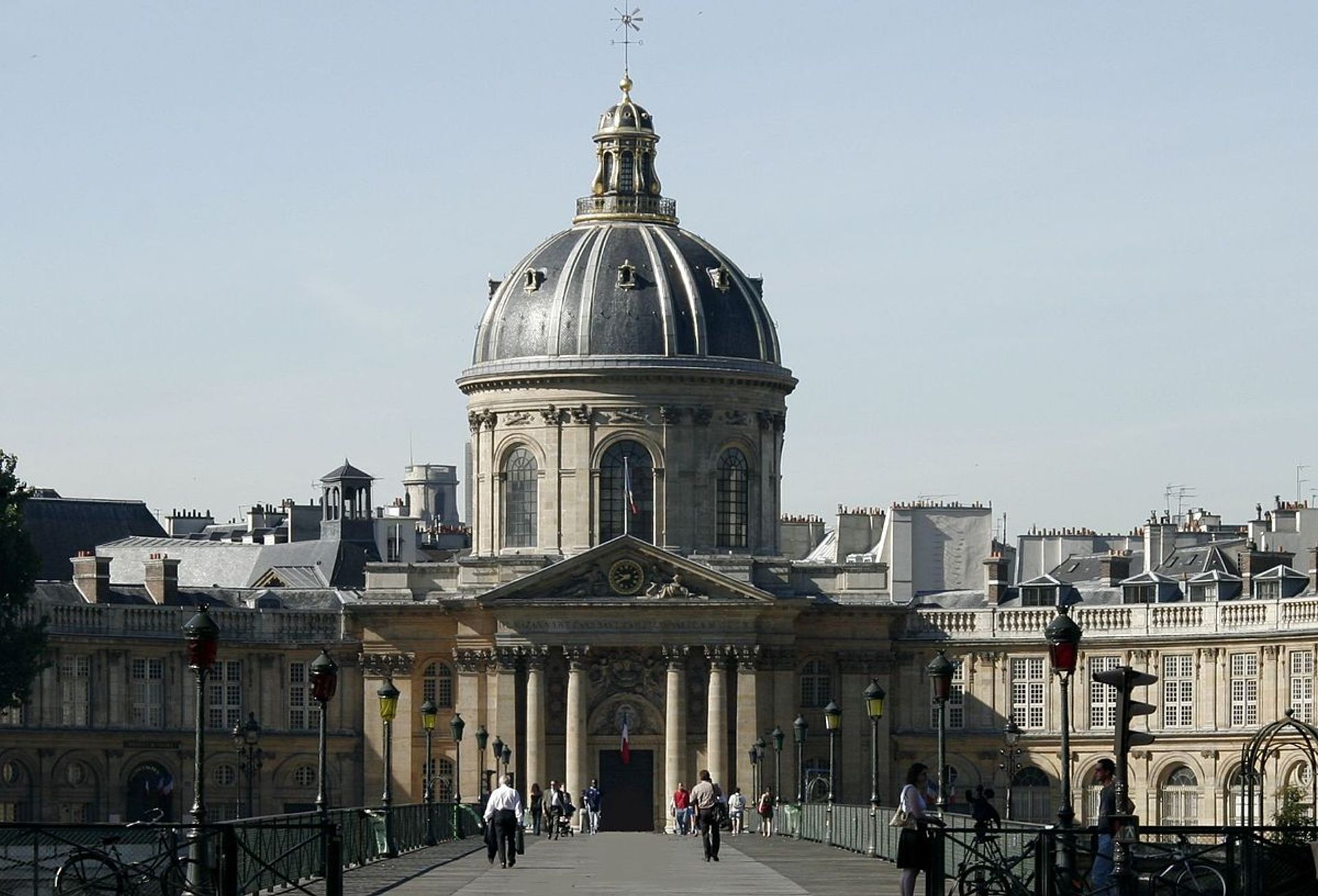 L’Académie des beaux-arts, quai de Conti, à Paris. © Wikipédia 