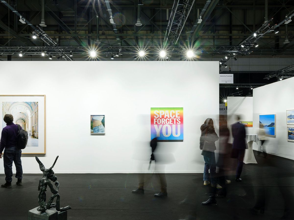 Stand de la galerie Eva Presenhuber, artgenève 2023. Photo artgenève
