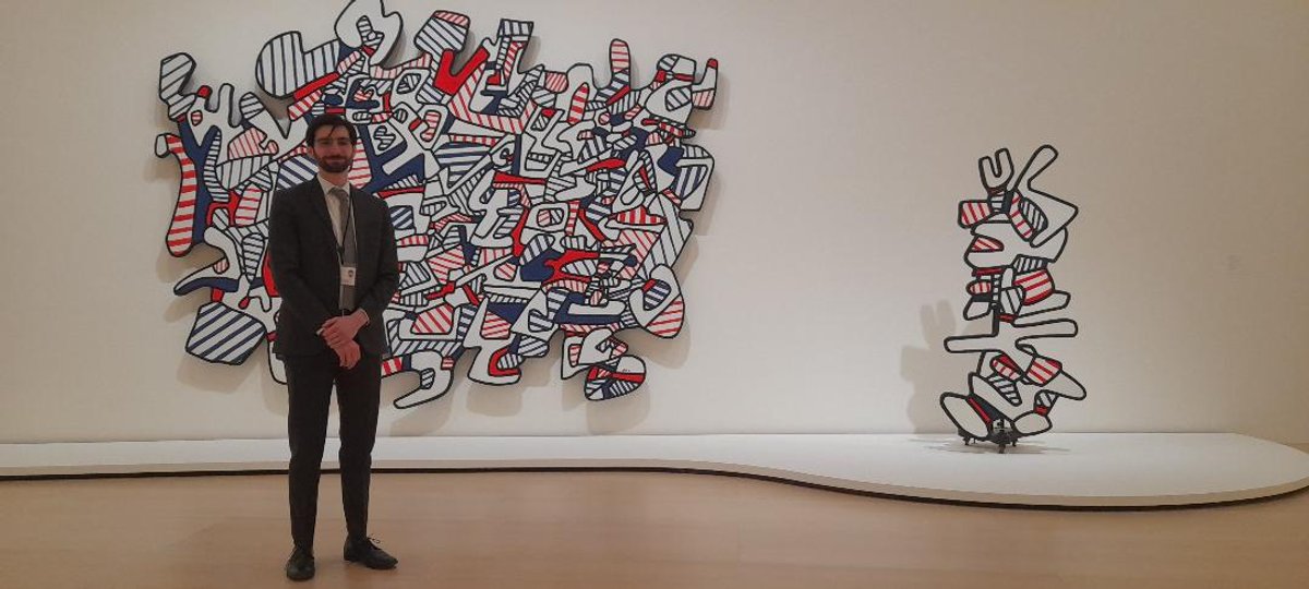 David Horowitz, conservateur adjoint au Solomon R. Guggenheim Museum, dans l'exposition dédiée à Dubuffet au Museo Guggenheim Bilbao. Photo : A.C.