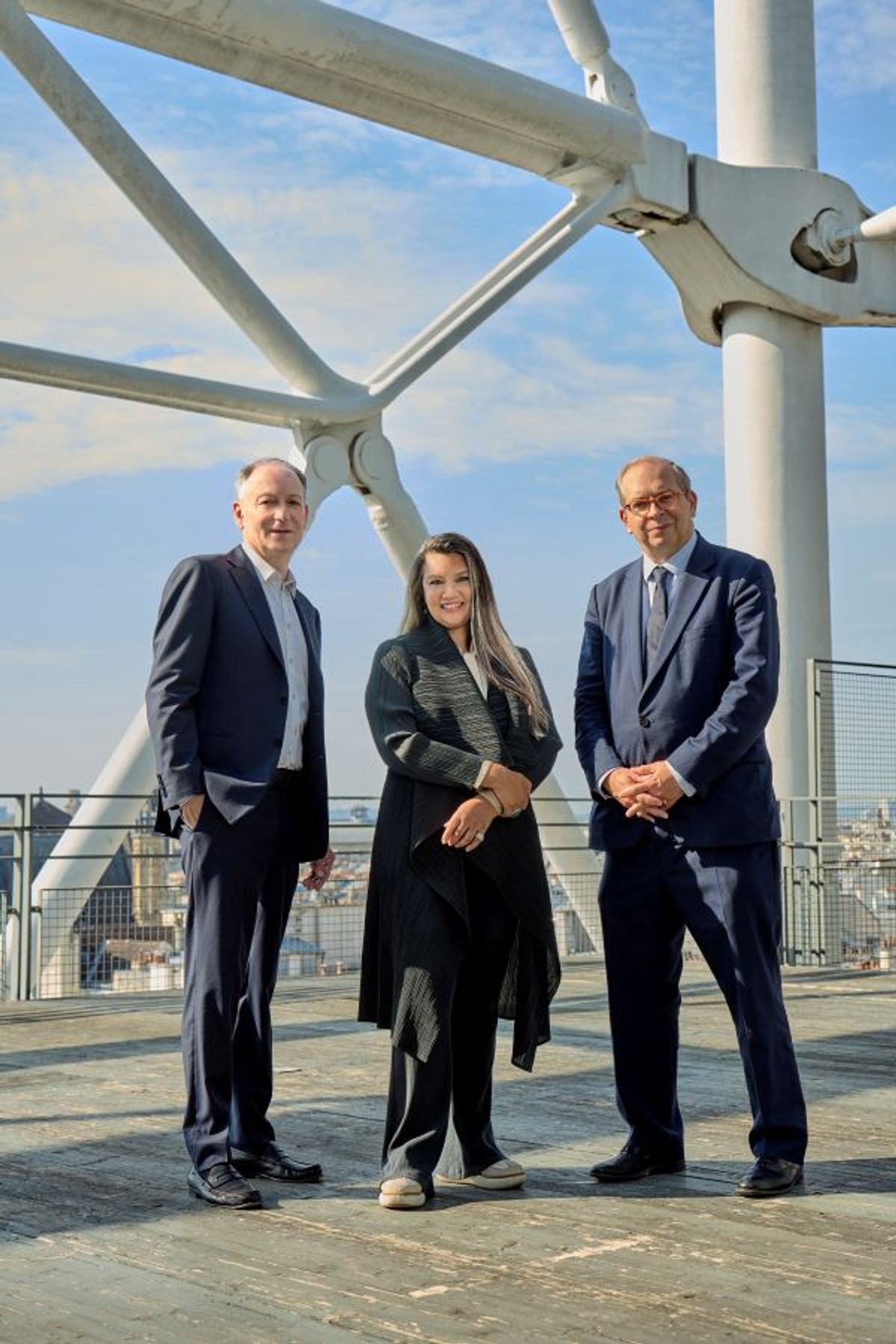 Christophe Cherix, directeur David Rockefeller du MoMA, Suhanya Raffel, directrice du M+ et Laurent Le Bon, président du Centre Pompidou. © Centre Pompidou / Photo : Chau-Cuong Lê