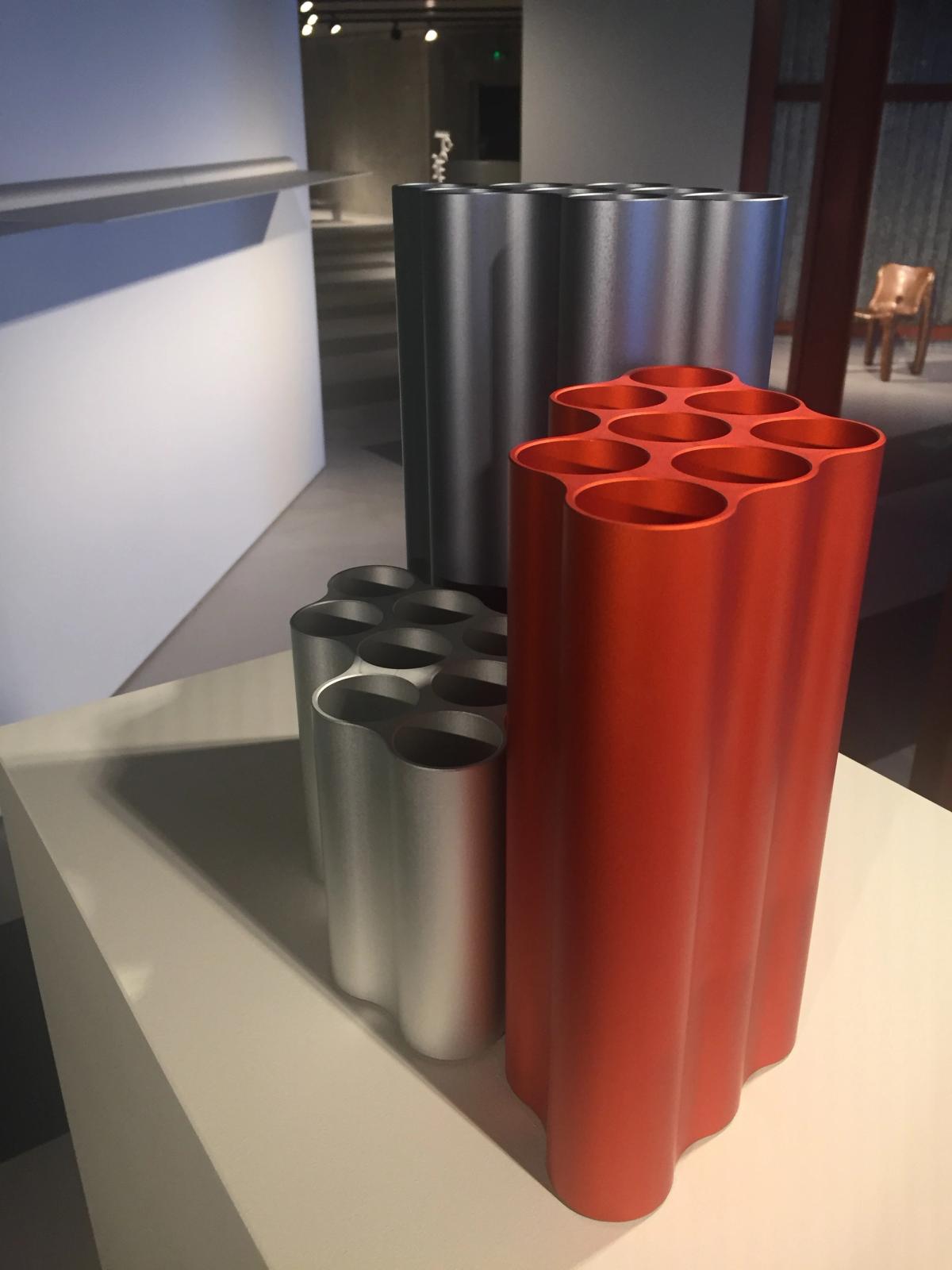 Ronan & Erwan Bouroullec, Nuages, 2016 (aluminium anodisé). Photo : B.M.