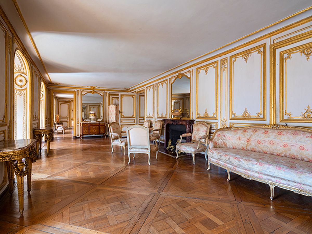 L’appartement de Madame du Barry avant restauration, au château de Versailles. © EPV / Thomas Garnier