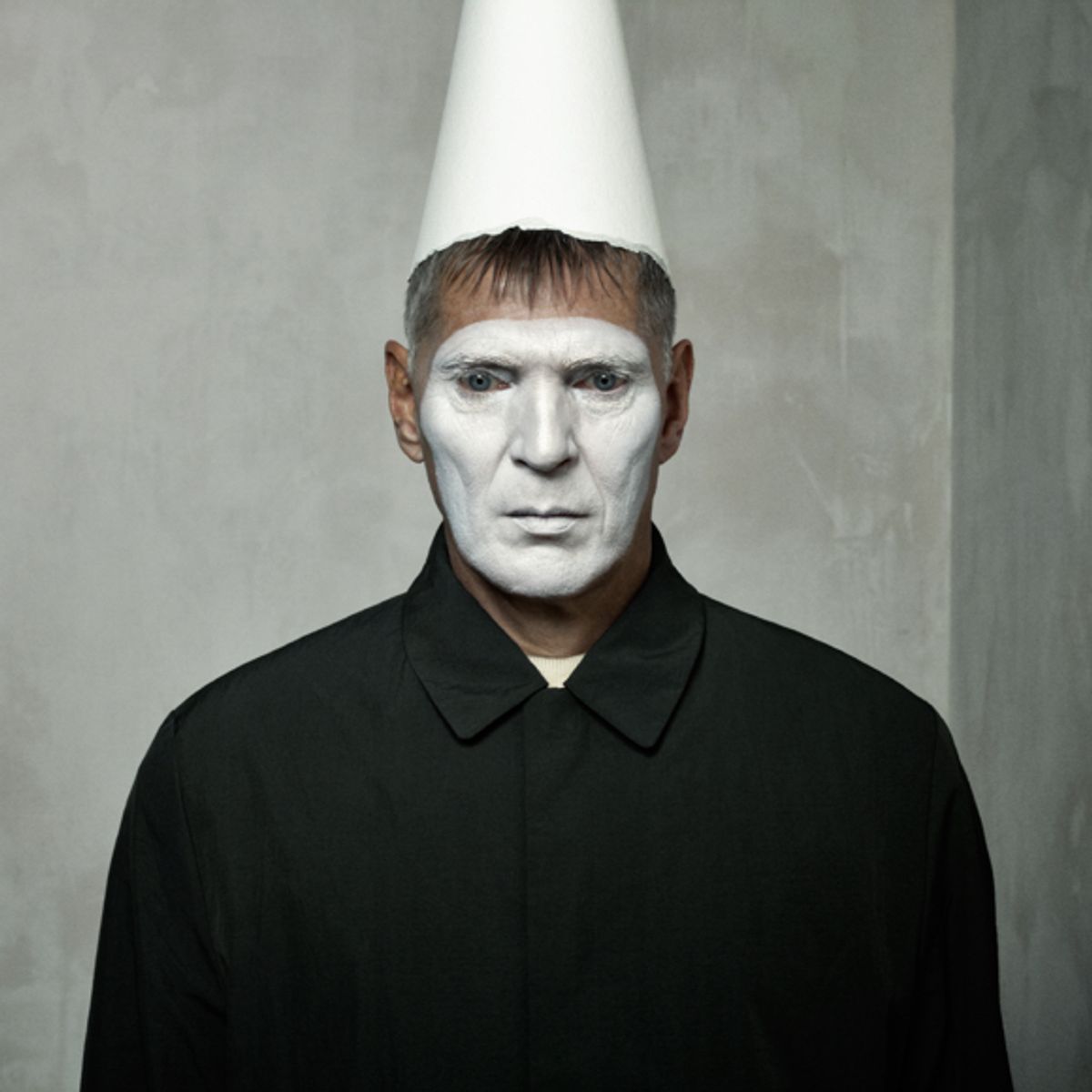 Erwin Olaf, April Fool - 11.05 am, 2020. © Galerie Rabouan Moussion