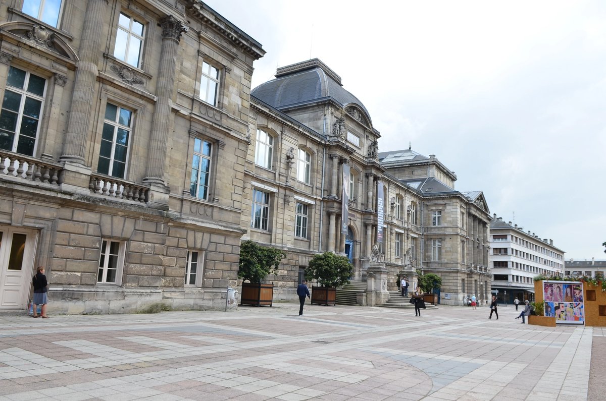 Façade du musée des Beaux-Arts de Rouen. Crédit Antoine Courpotin