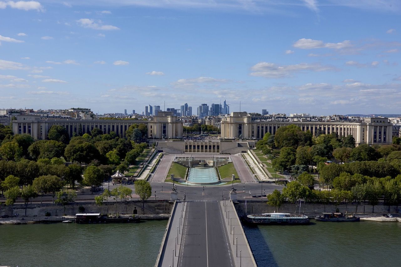 Le Palais de Chaillot. Courtesy Denys Vinson