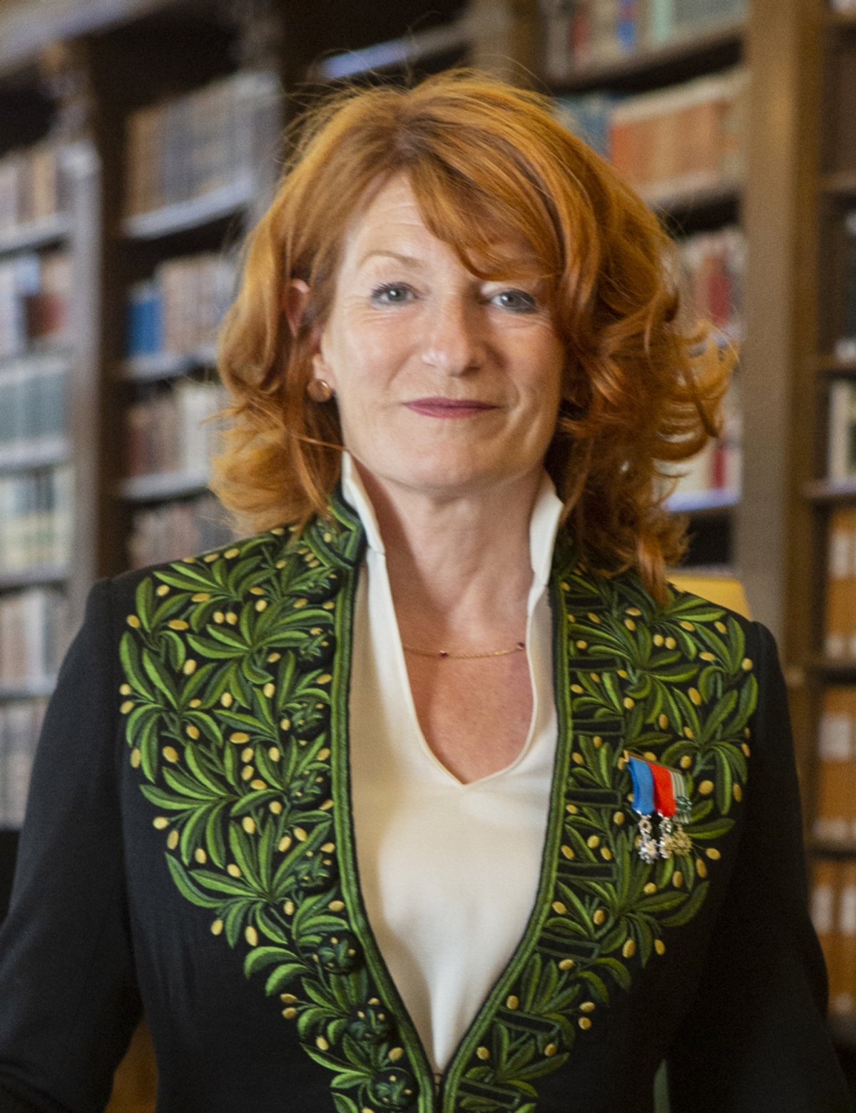 Muriel Mayette-Holtz. Courtesy Académie des beaux-arts