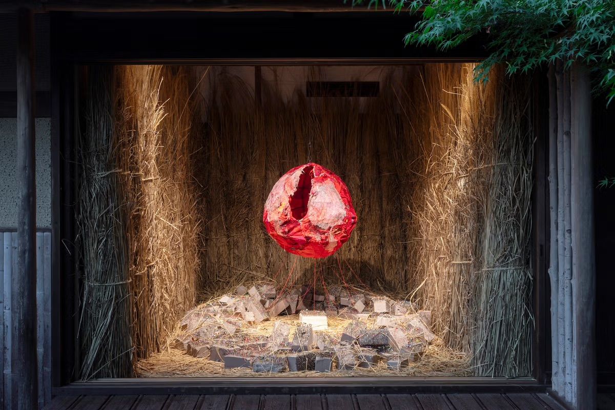 Oki Junko, Anthology, 2025, vue de l’installation à la Triennale d’Aichi 2025. ©︎ Comité d’organisation de la Triennale d’Aichi. Photo : Kido Tamotsu