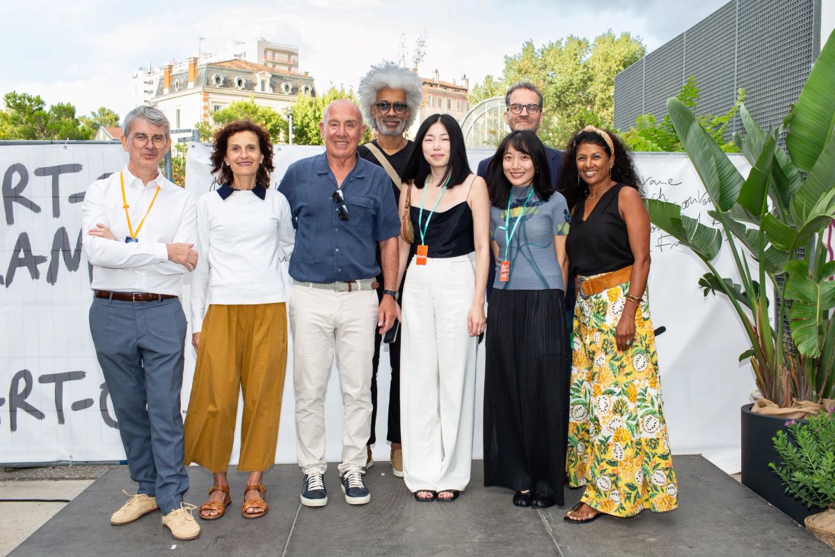 Remise du prix PÉBÉO sur Art-o-rama 2025. Photo Margot Montigny