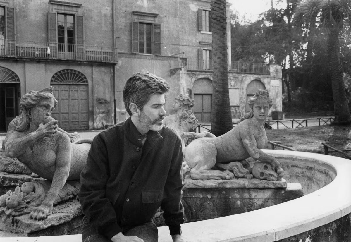 Mel Bochner à la Villa Sciarra, à Rome, en 1985. Photo : Lizbeth Marano. Courtesy du Bochner Studio et Peter Freeman Inc, New York/Paris