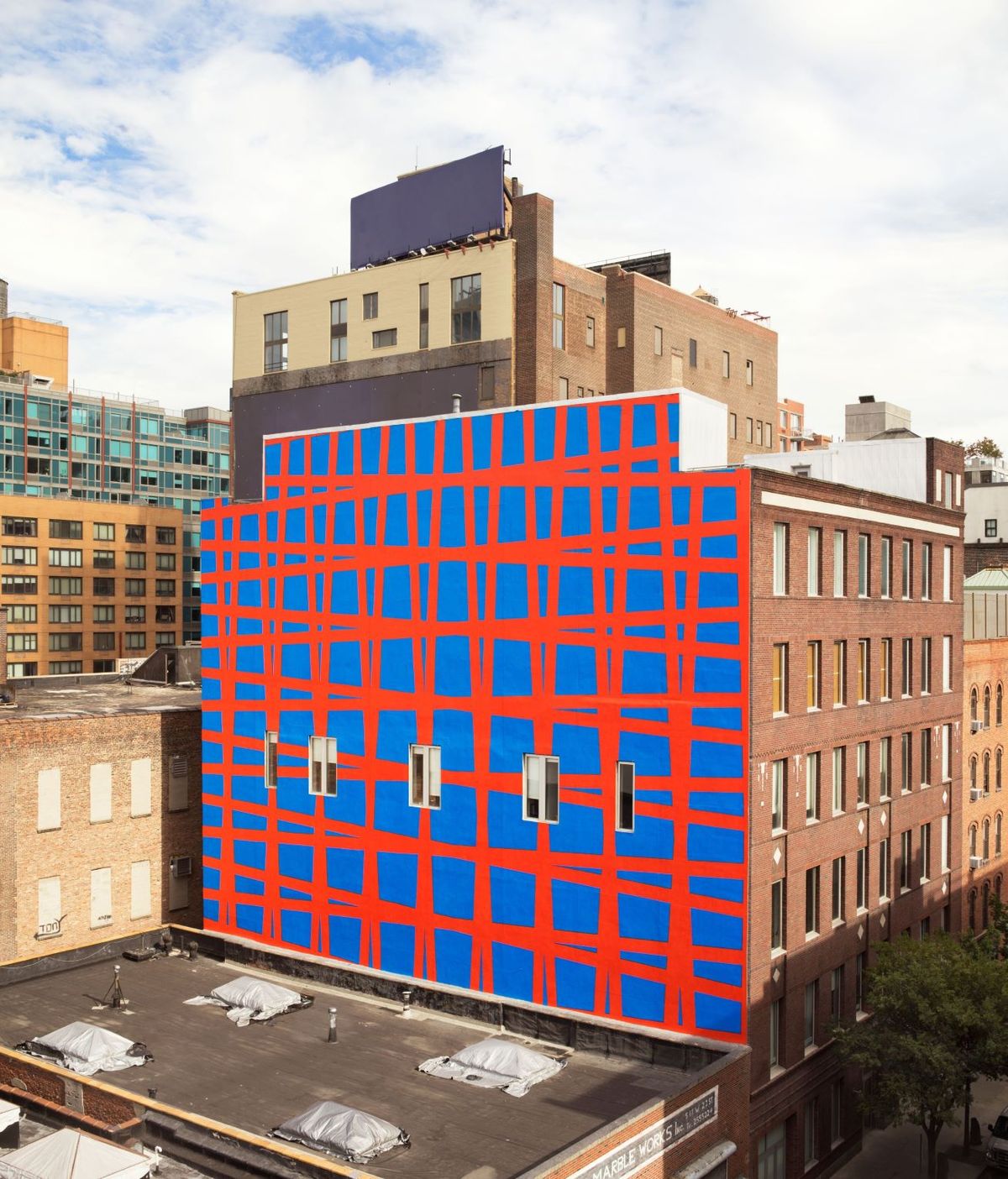 François Morellet, Trames 3°, 87°, 93°, 183° (Grids 3°, 87°, 93°, 183°), 1971/2017. Dia:Chelsea, New York. © François Morellet/Artists Rights Society (ARS), NewYork/ADAGP, Paris Courtesy Estate Morellet. Photo: Bill Jacobson Studio, New York, courtesy Dia Art Foundation, NewYork