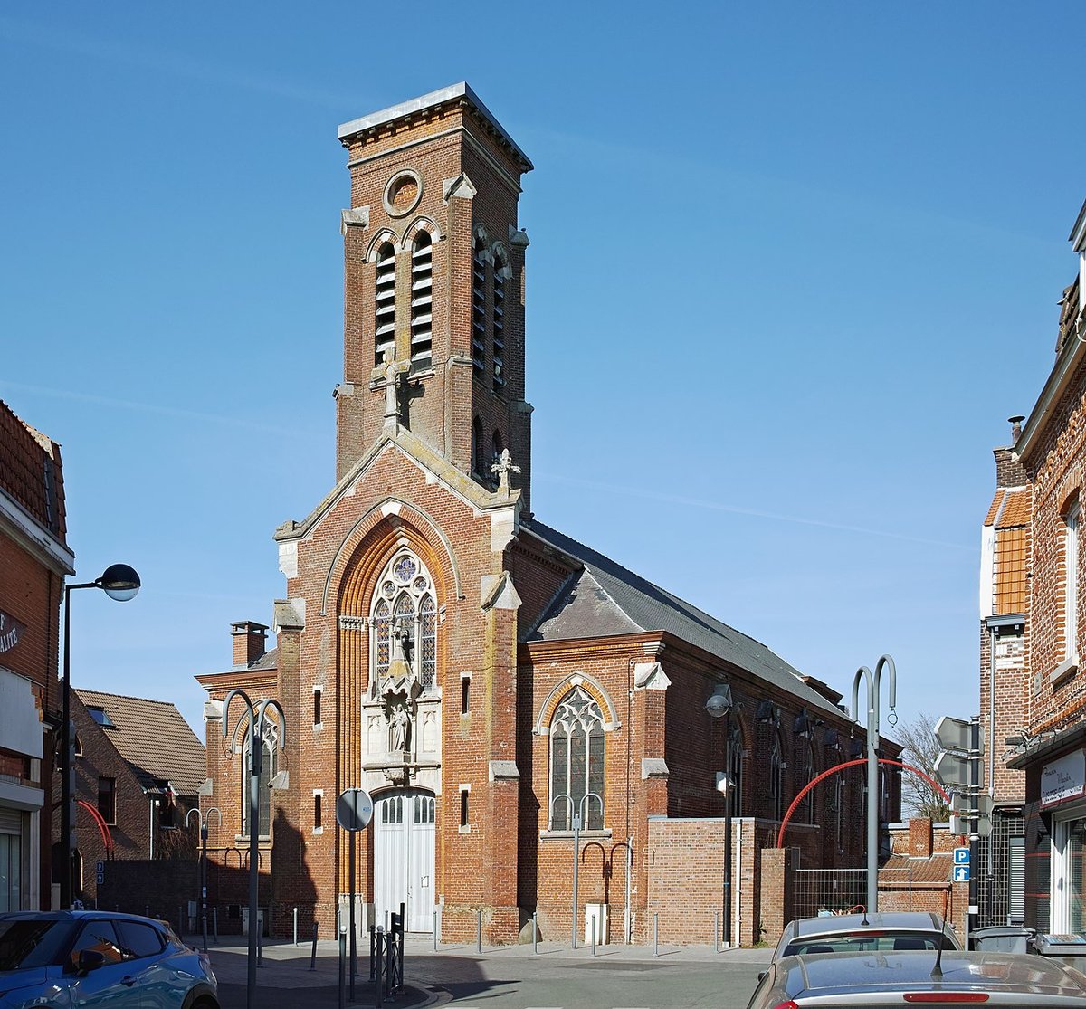 L'église du Sacré-Cœur de Faches-Thumesnil, dans les Hauts-de-France, infestée par la mérule et menacée de démolition. D.R.