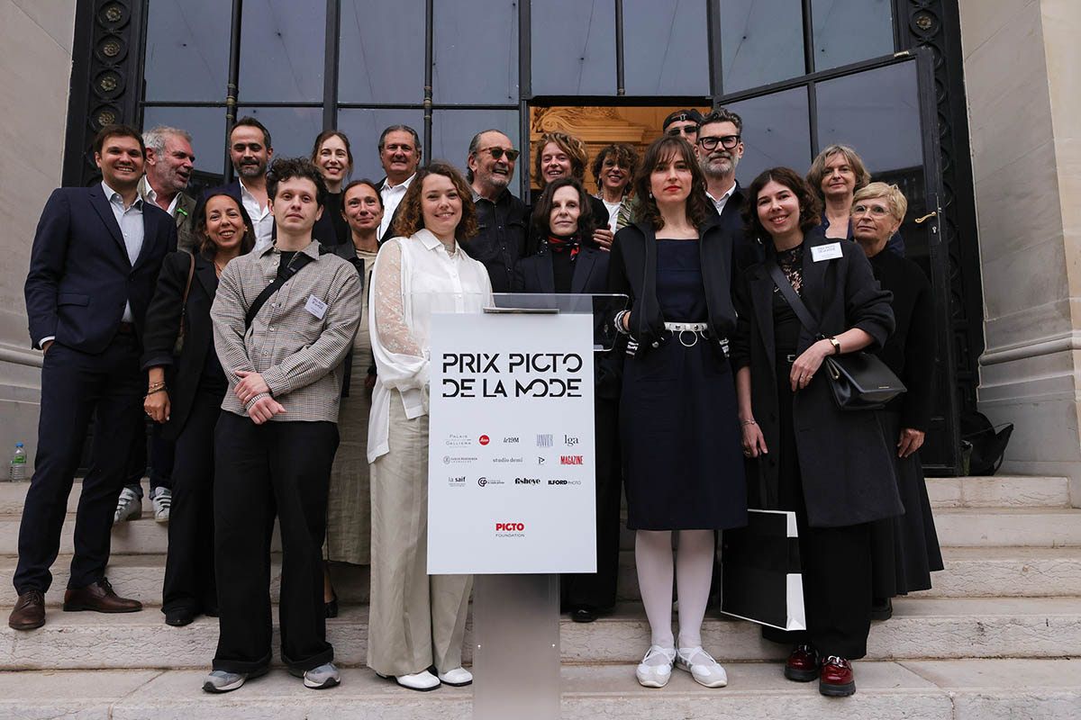 Organisateurs, membres du jury et lauréats lors de la cérémonie de remise du Prix PICTO de la Photographie de Mode le 3 juin 2026. © Marion Briffod