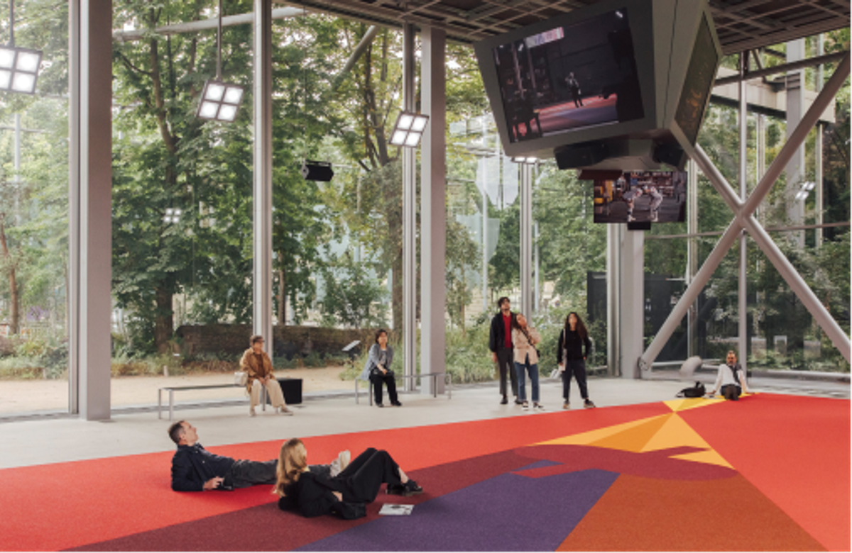 Vue de l’exposition « Matthew Barney. SECONDARY » à la Fondation Cartier pour l’art contemporain, Paris, 2024. Photo Cyril Marcilhacy/Lumento