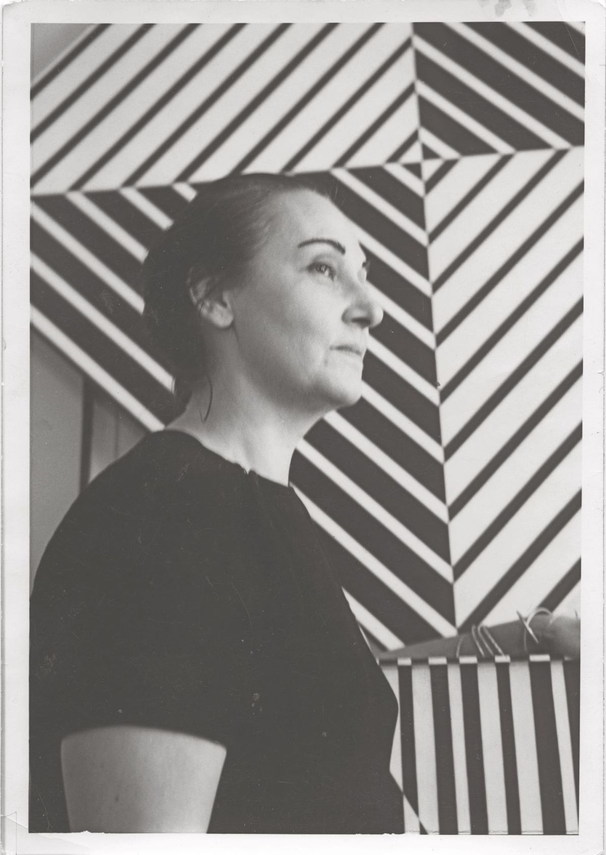 Carmen Herrera. Photo droits réservés. © Carmen Herrera, Courtesy Lisson Gallery