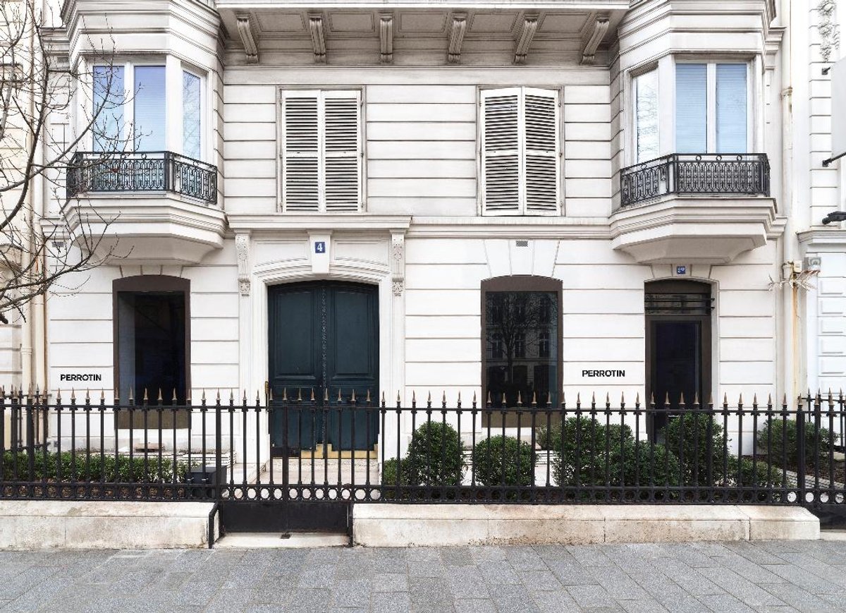 Le nouvel espace de la galerie Perrotin avenue Matignon. Courtesy Perrotin