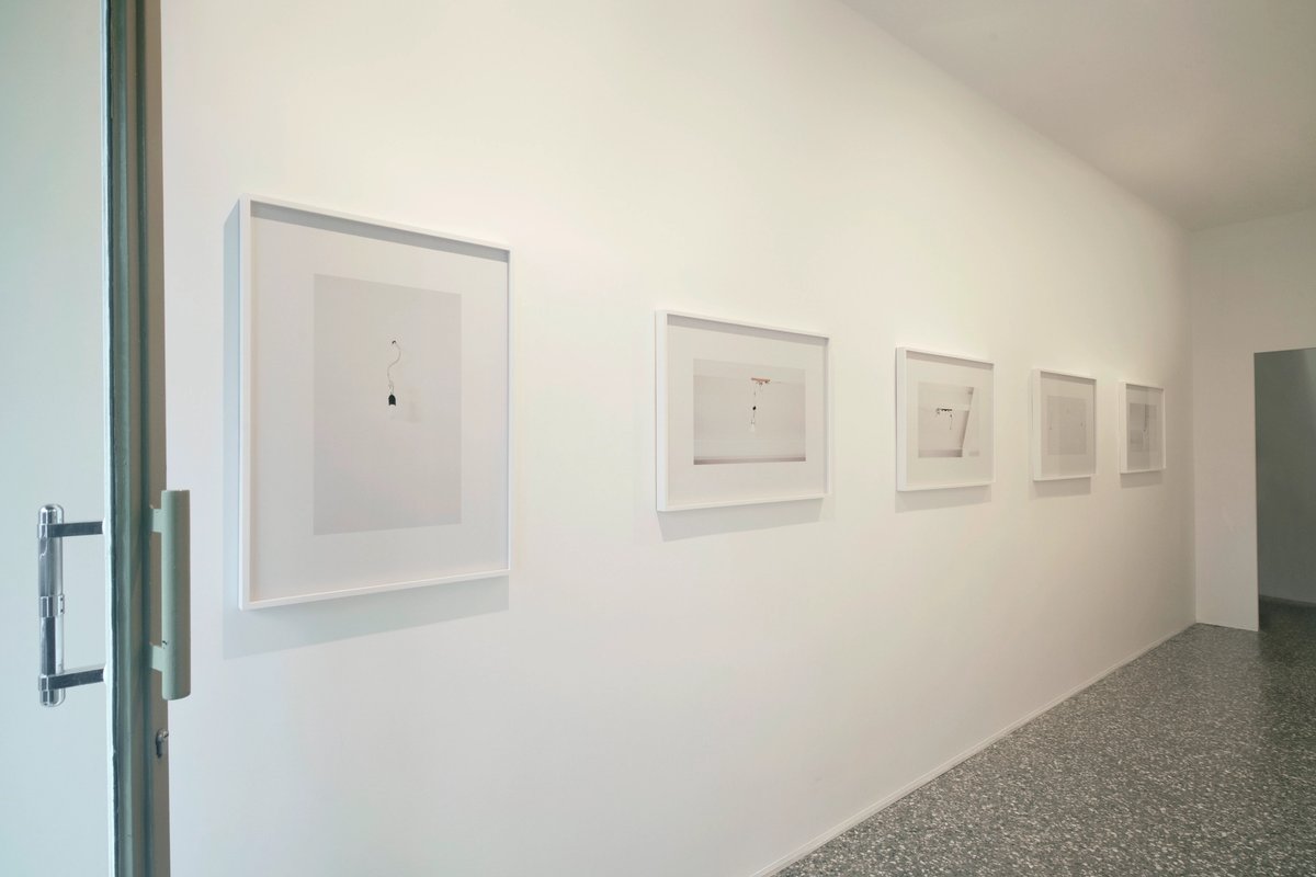 Vue de l'exposition de Candida Höfer à la galerie Thomas Zander à Paris. Photo galerie Thomas Zander